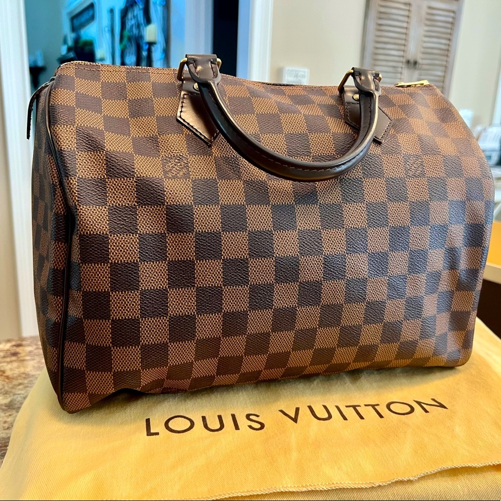 Louis vuitton speedy 30 in excellent condition